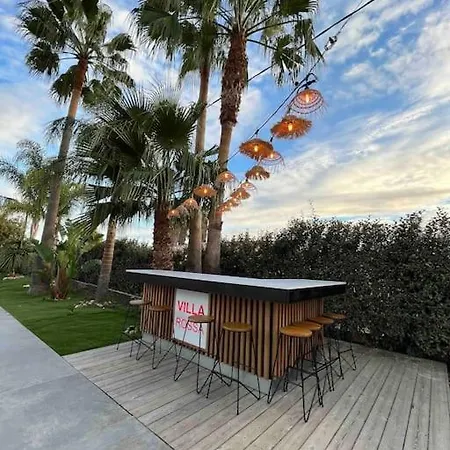 La Palmeraie Rossa. * Hyeres